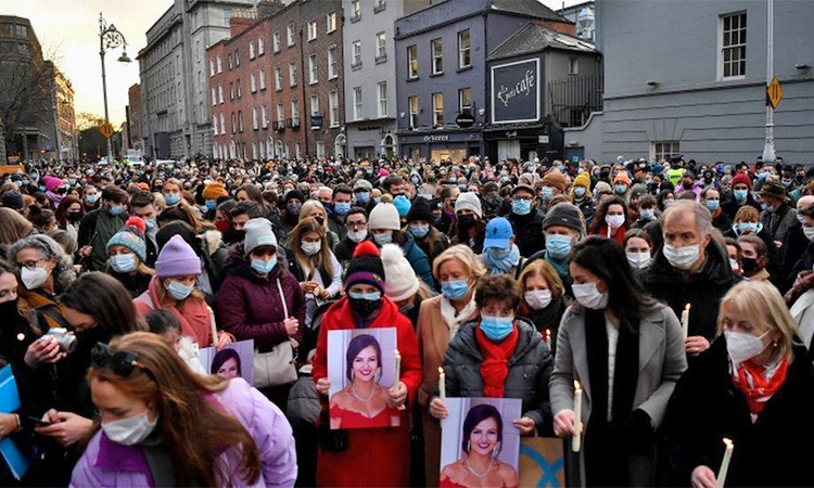 A big crowd gathered for a vigil outside government buildings in Dublin to pay homage to 23-year-old Ashling Murphy. Reuters