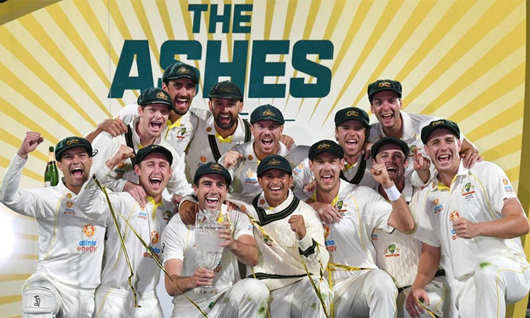 The Australian team celebrate victory in the Ashes series. Reuters 