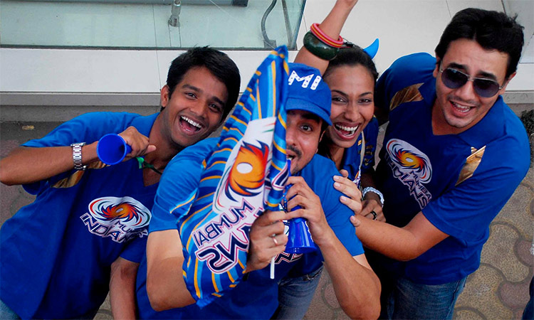 Fans enjoy a game of the IPL.