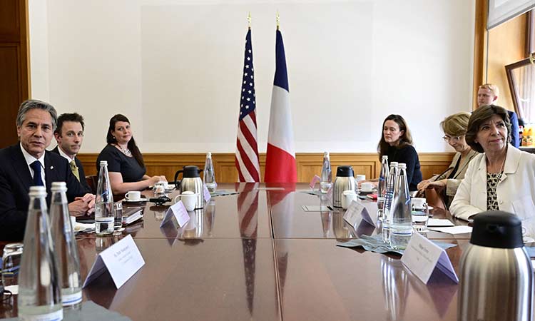 Antony Blinken (left) and French FM Catherine Colonna (right) attend a bilateral meeting on the sidelines of the conference on global food crisis in Berlin. AFP