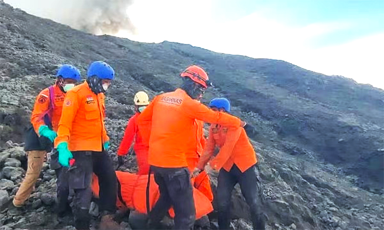Rescuers searching Indonesia's Mount Marapi volcano have found more bodies.
