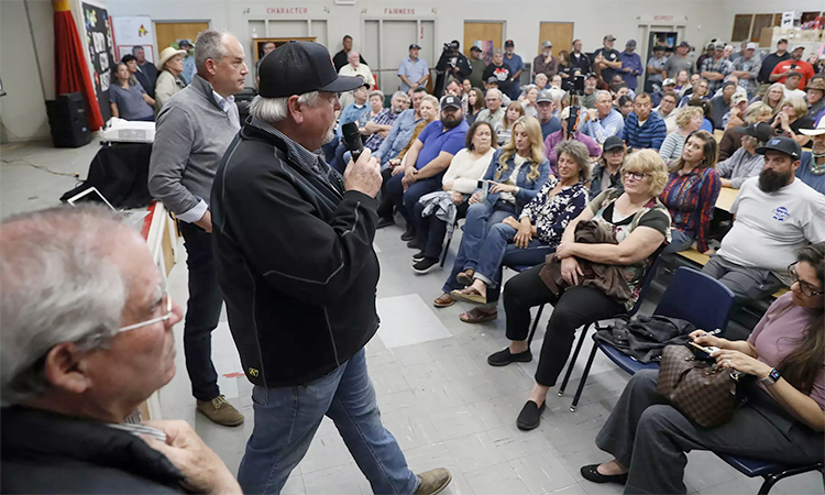 Kings County Supervisor Doug Verboon hosts a town hall meeting to discuss imminent flood risks during the 2023 storms. File/Tribune News Service