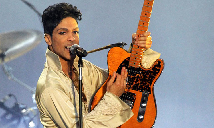 Prince performs at the Hop Farm Festival near Paddock Wood, southern England July 3, 2011. File/Reuters