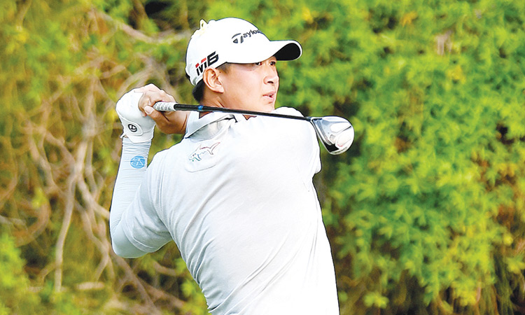 Yuan storms to Australian PGA Championship lead as Scott lurks