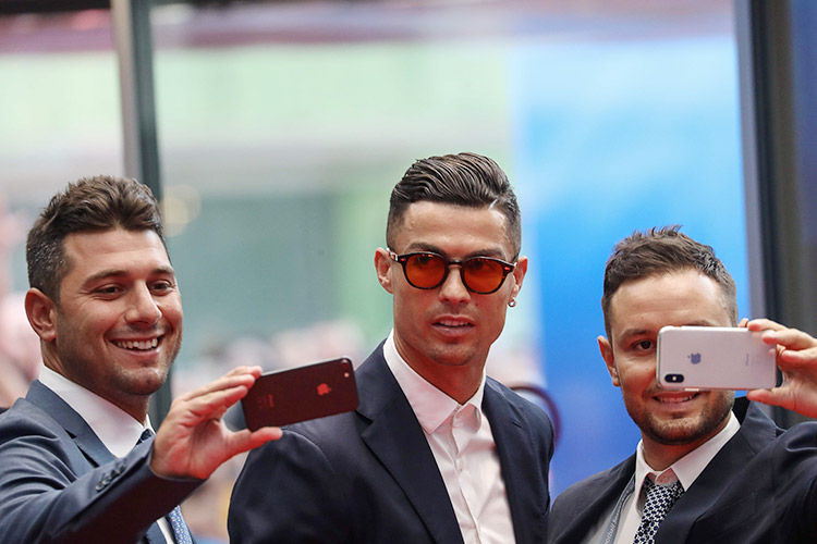Ronaldo-Selfie
