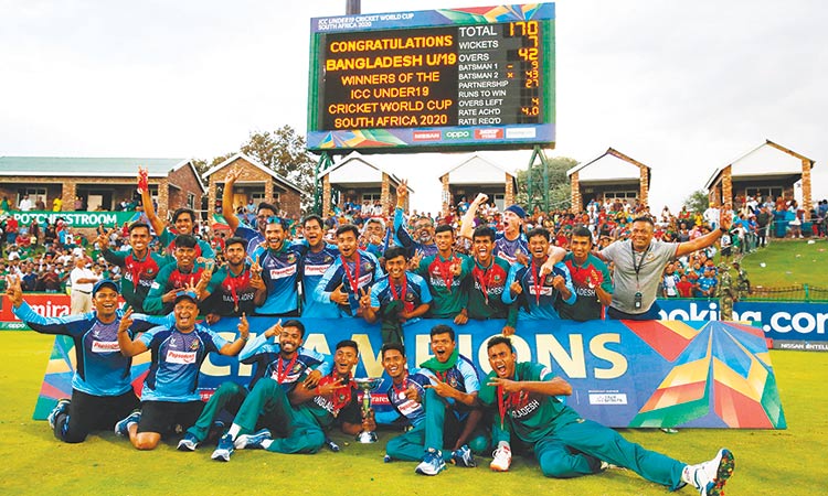 Bangladesh stun India to win U-19 cricket World Cup  