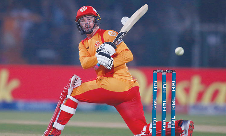 Munro and Ronchi shine as Islamabad beat Lahore by 71 runs