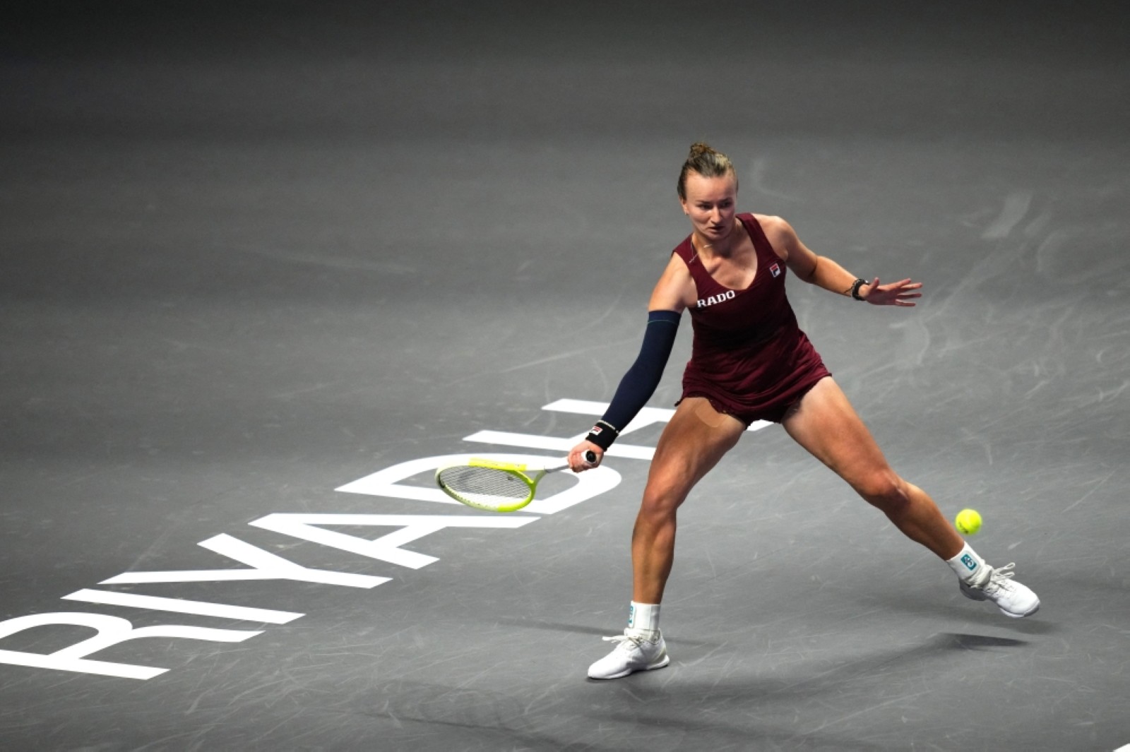Krejcikova and Gauff book WTA Finals semis berths as Swiatek ousted