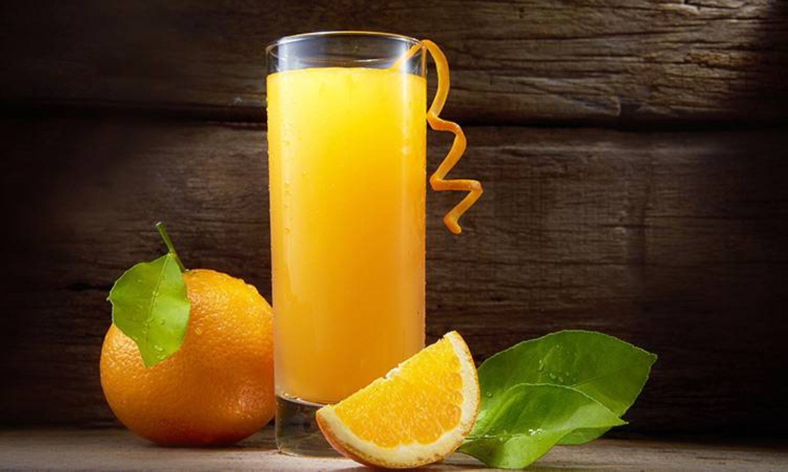 Does vitamin C help us when we’re sick?