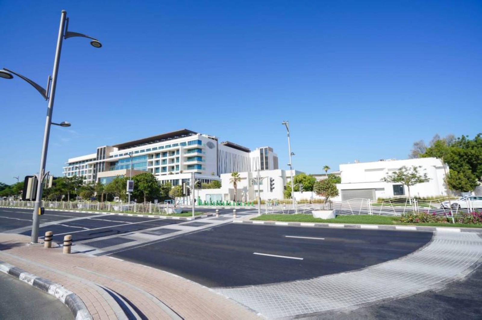 Dubai completes preventive maintenance on 23 major streets and intersections spanning 19.7 km to boost efficiency