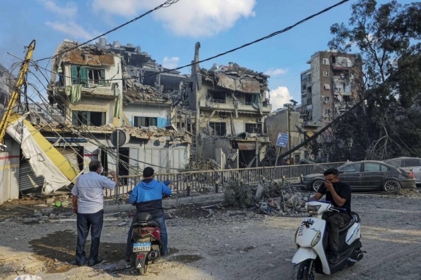 Israeli strikes kill 3 young siblings in Gaza, 6 in Lebanon