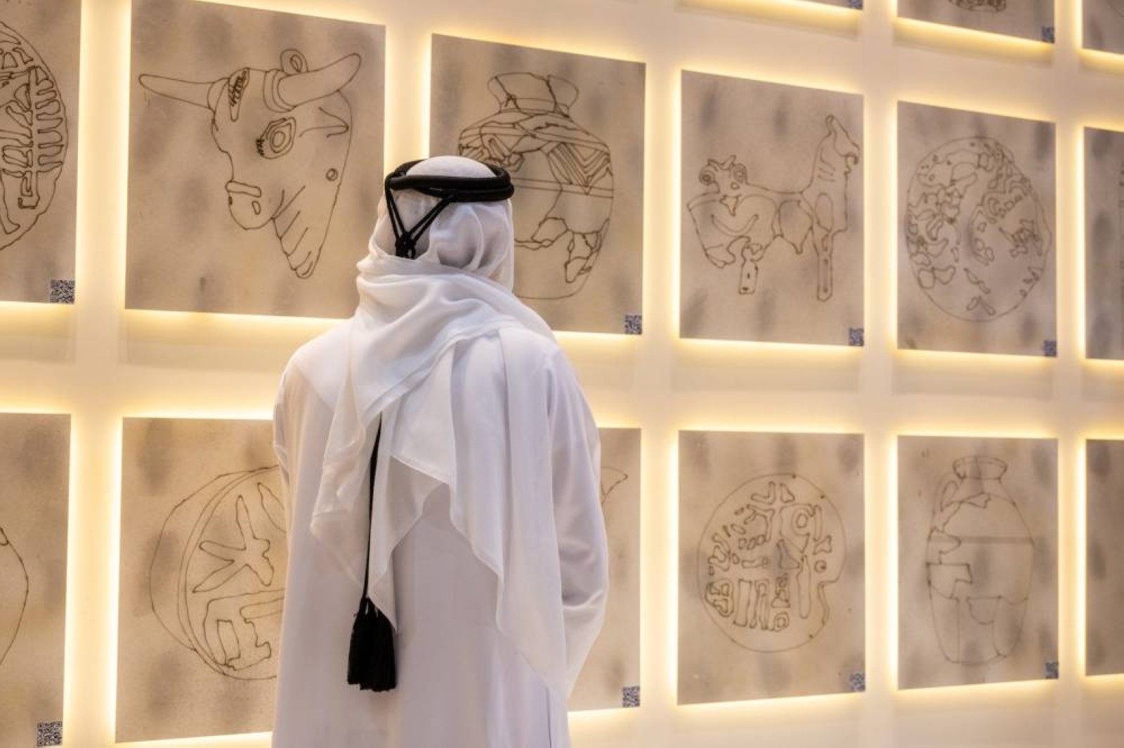 Sharjah archaeology booth draws visitors at SIBF