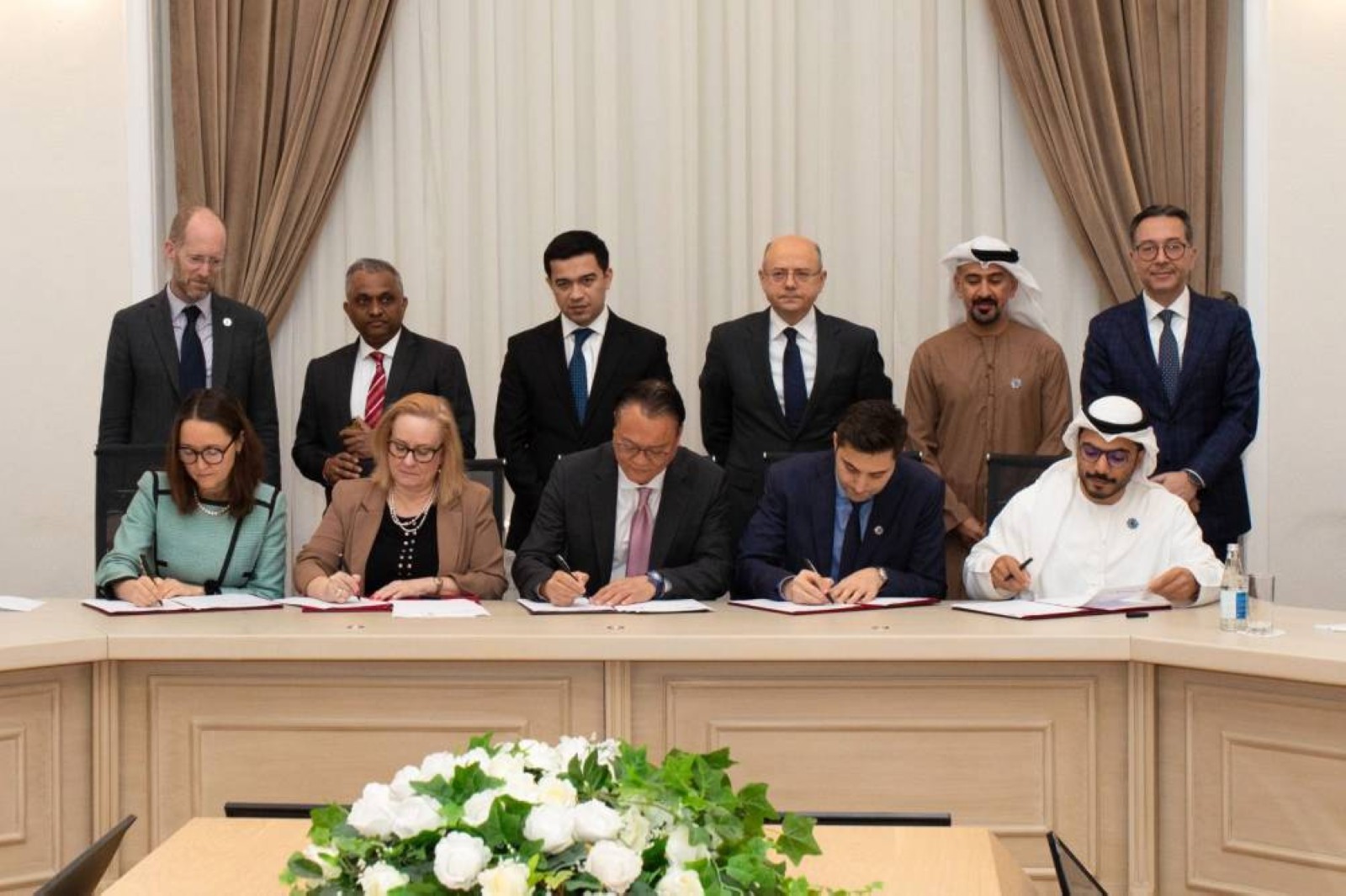Masdar and SOCAR Green achieve financial close for 760MW of solar projects in Azerbaijan