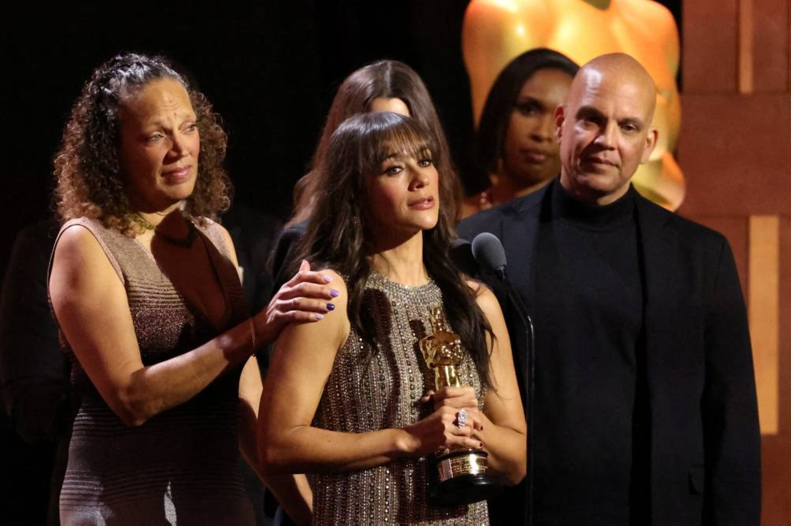 Hollywood stars gather for honorary Oscars event celebrat...(00)