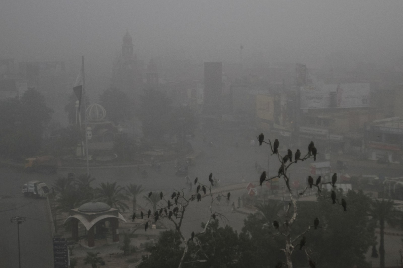 The smog is clear about harming us