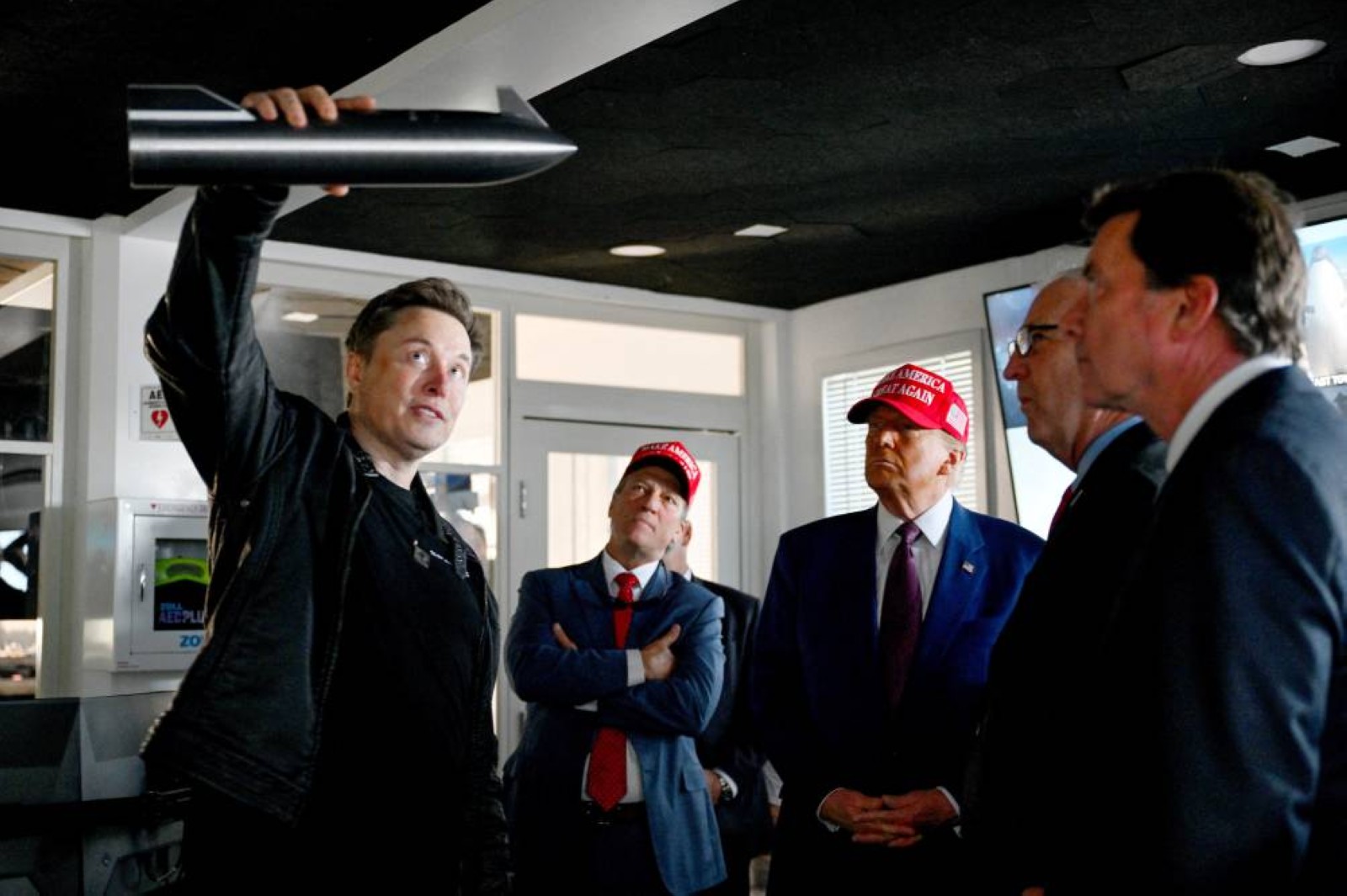 Trump and Musk solidify their bond with Texas trip for rocket launch