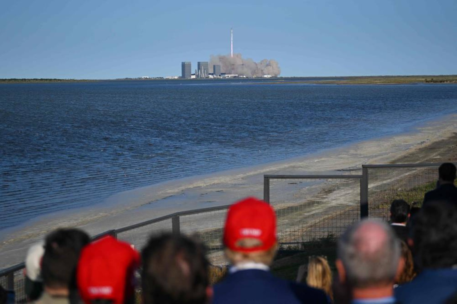 Trump and Musk solidify their bond with Texas trip for rocket launch