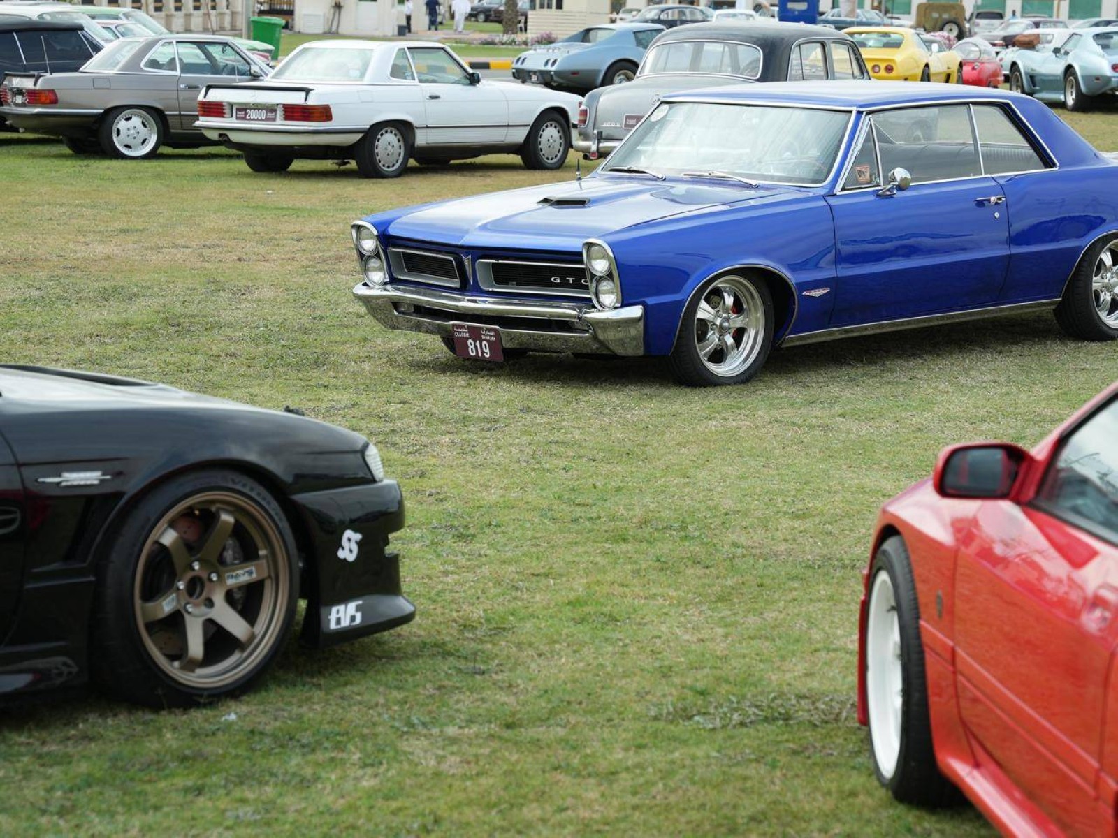 Sharjah shifts gears for Classic Cars Festival