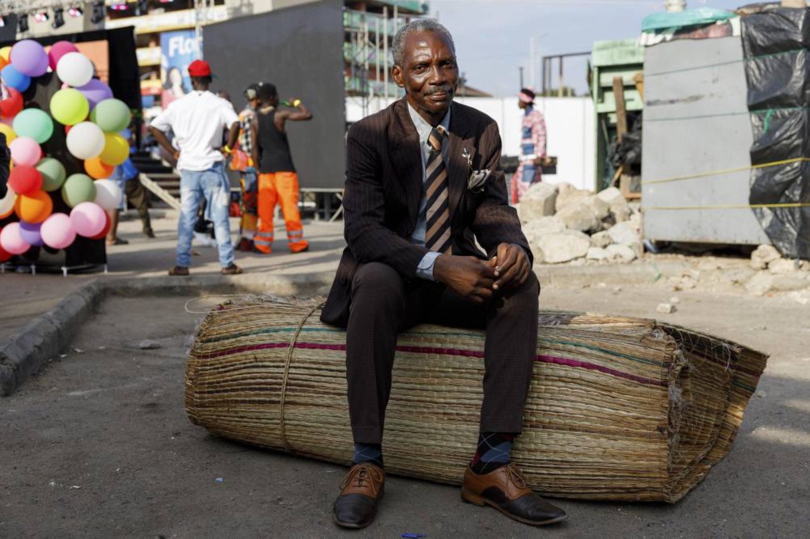 As fast fashion's waste pollutes Africa's environment, designers in Ghana are finding a solution