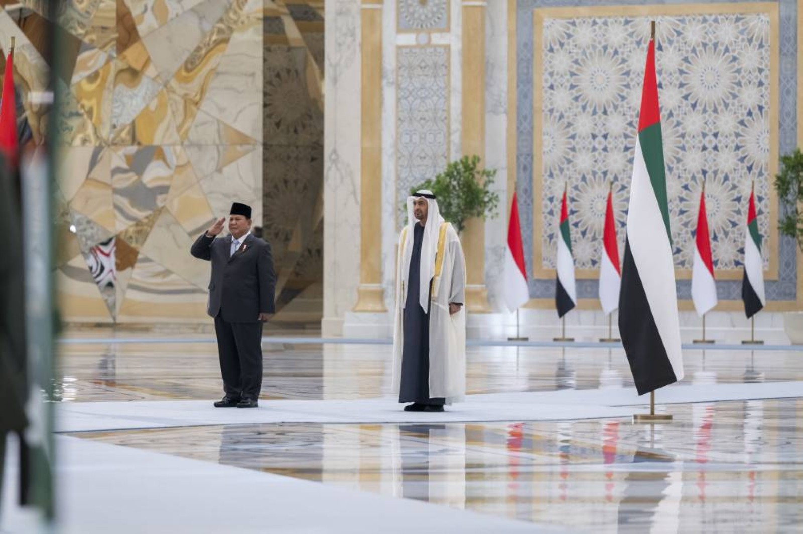 UAE, Indonesian leaders reaffirm continued commitment to expanding bilateral ties