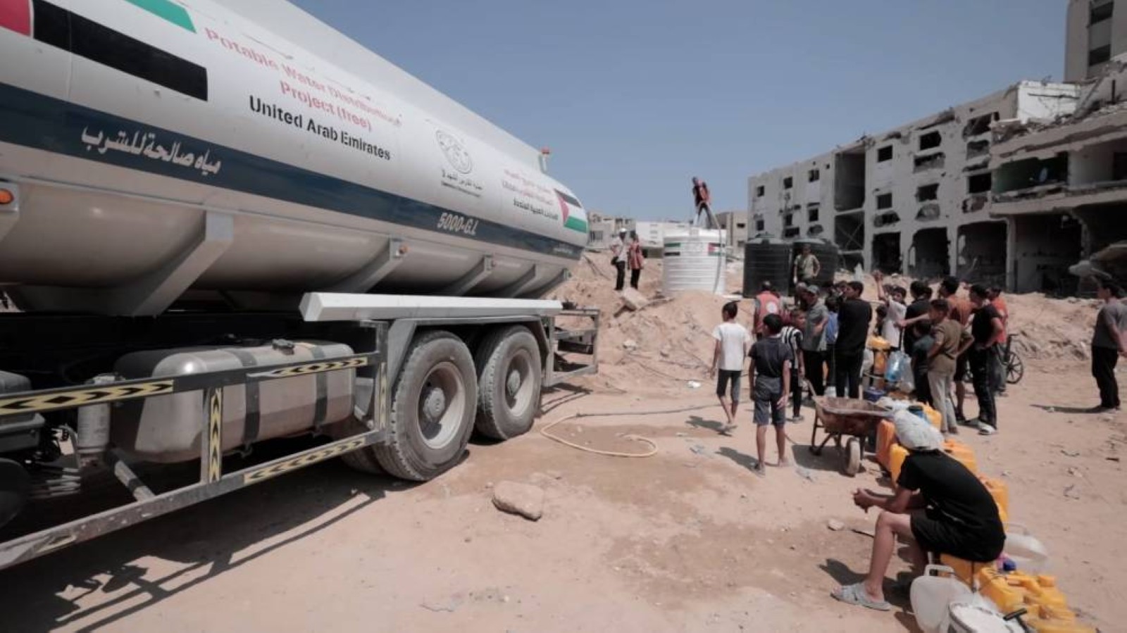 UAE to repair damaged water lines, networks in Gaza