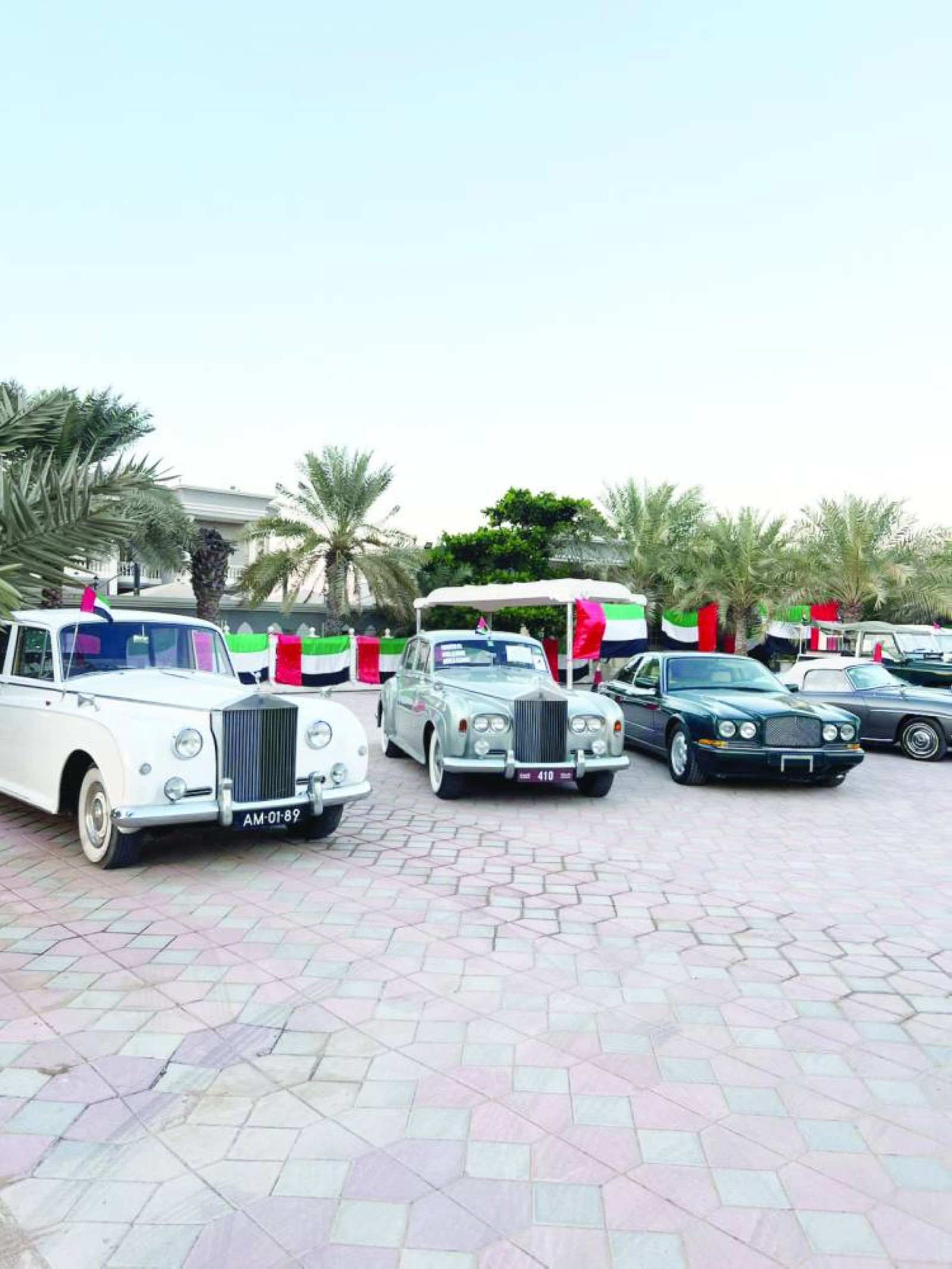 Emirati family exhibit classic cars in N-Day spirit