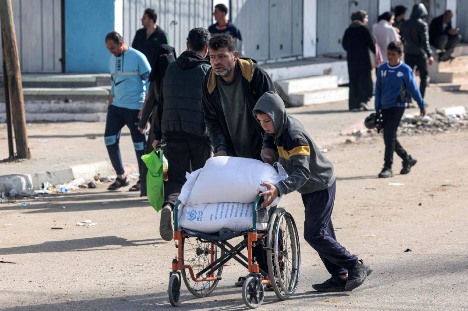UNRWA stops aid delivery via key Gaza-Israel crossing