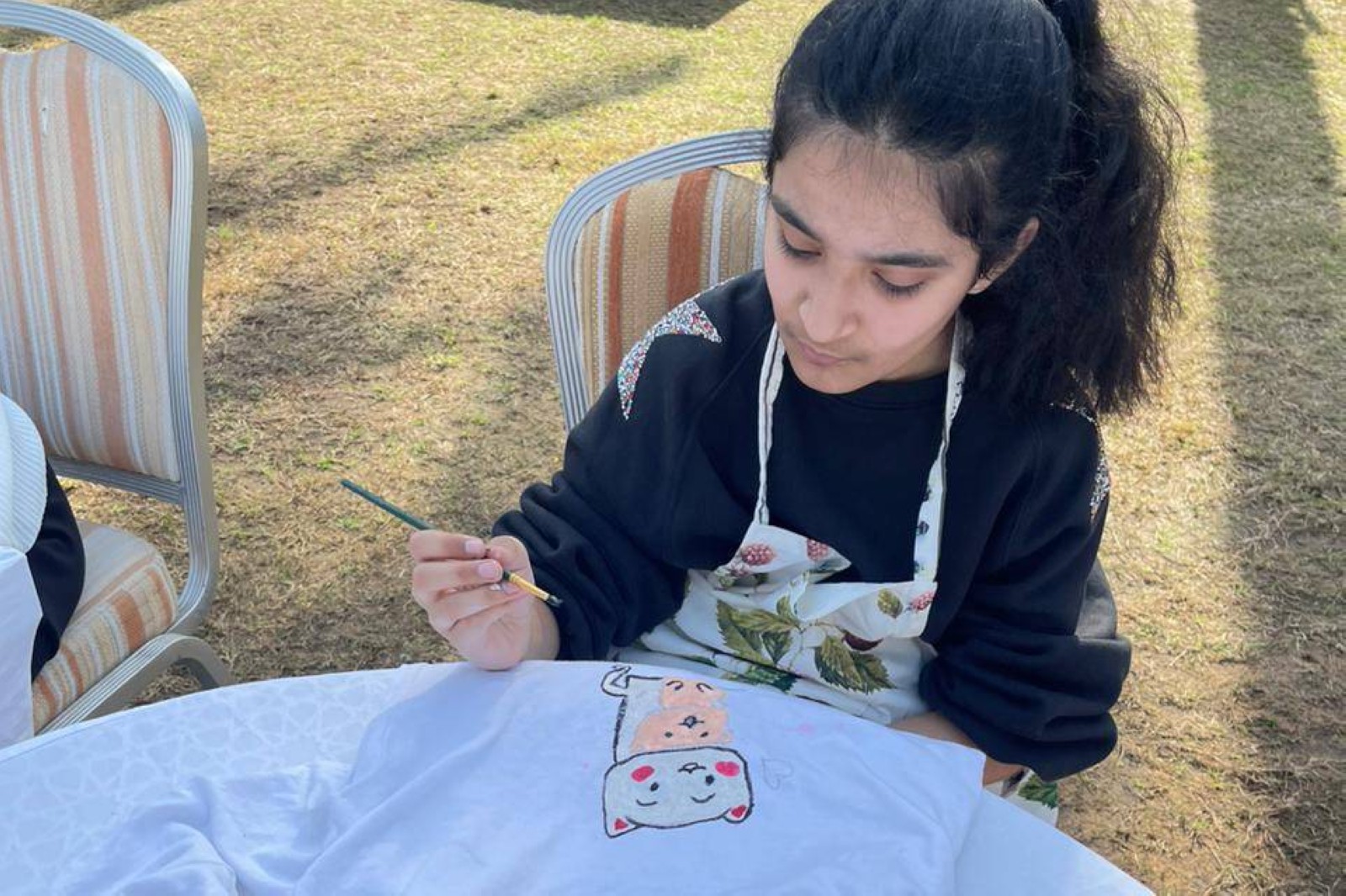 Shanaya Purohit illuminates the art world with her talented brush