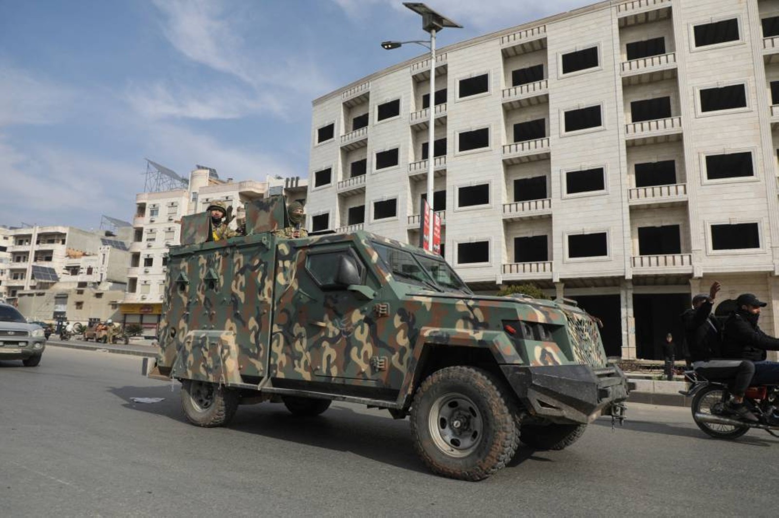 20 killed in Russia, Syria strikes near Homs city