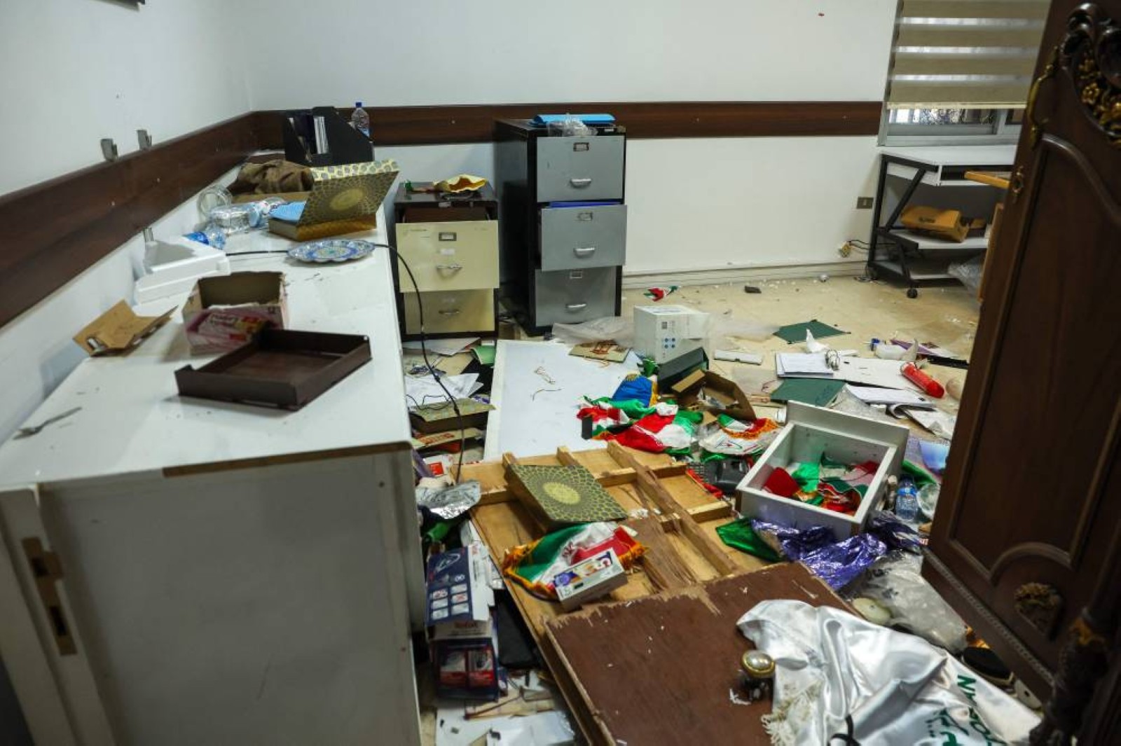 Damascus embassy of Assad ally Iran vandalised