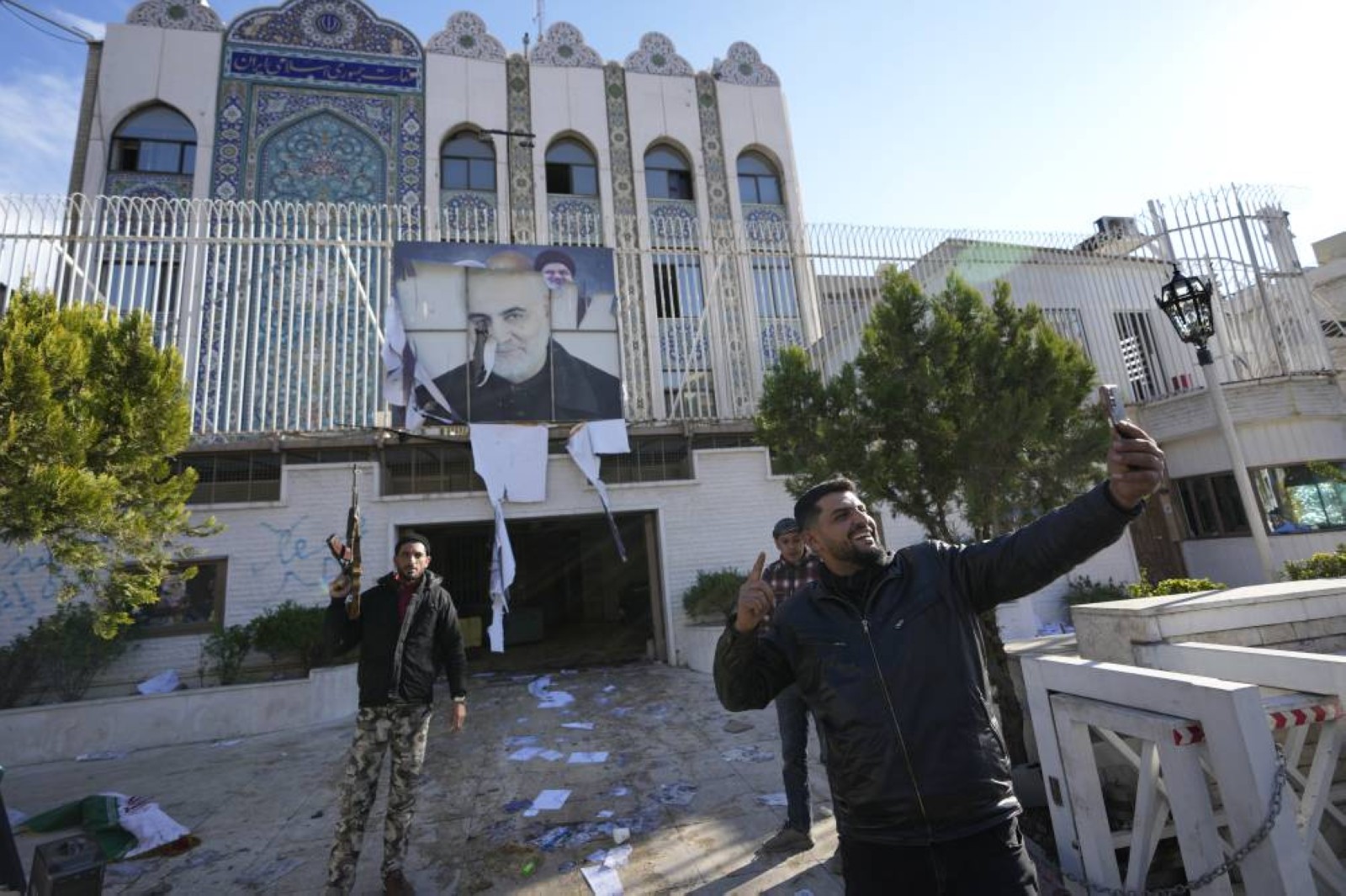 Damascus embassy of Assad ally Iran vandalised