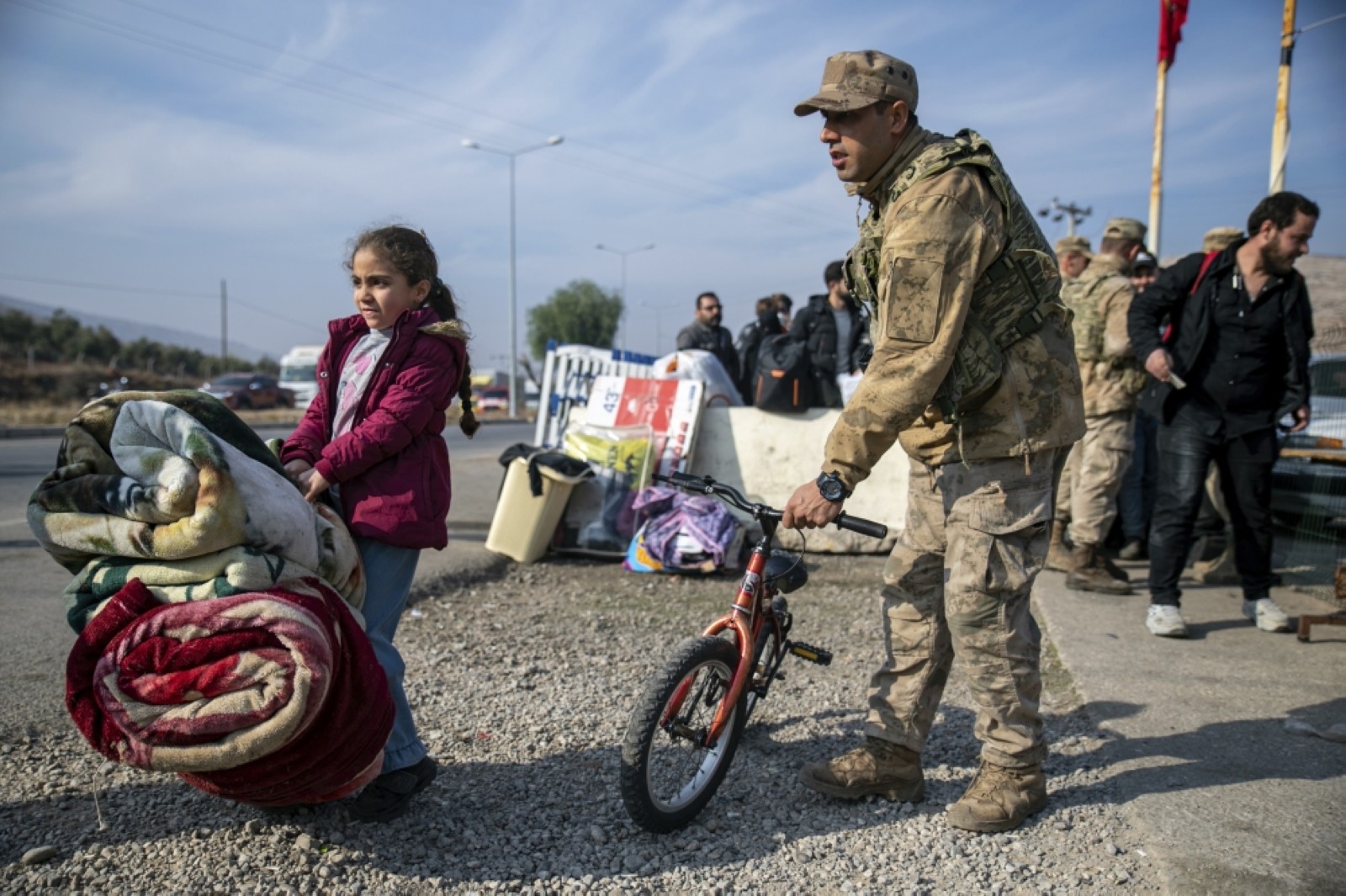 Turkey expands border crossing facilities