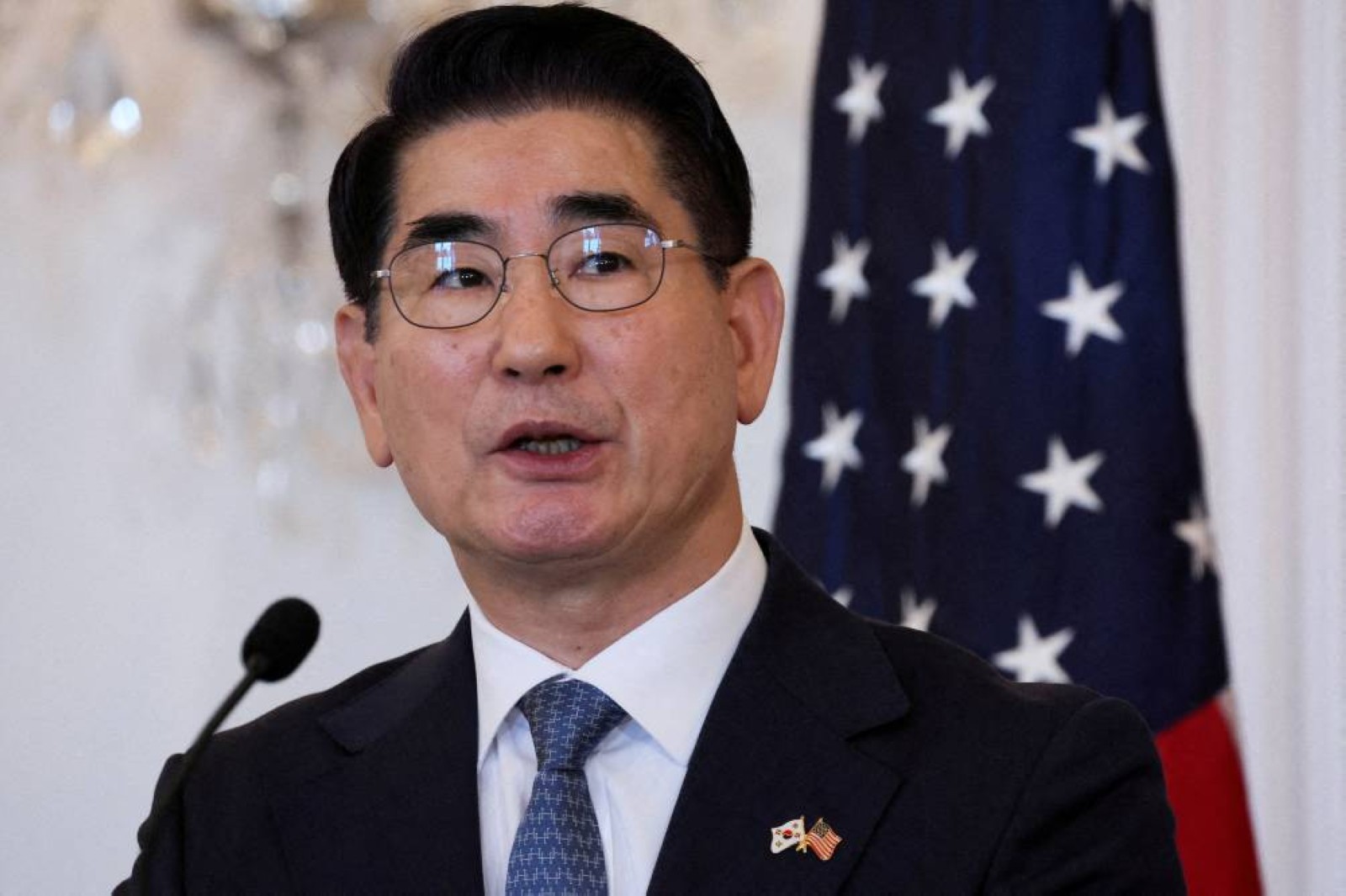 S.Korea former defence minister attempts suicide in custody over martial law
