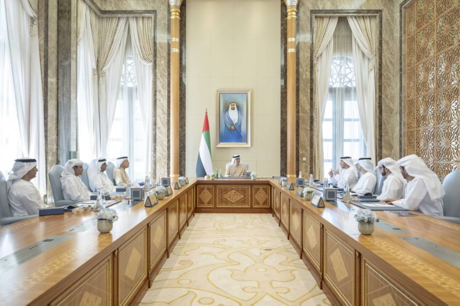 Mansour praises CBUAE’s efforts in promoting financial inclusion, stability