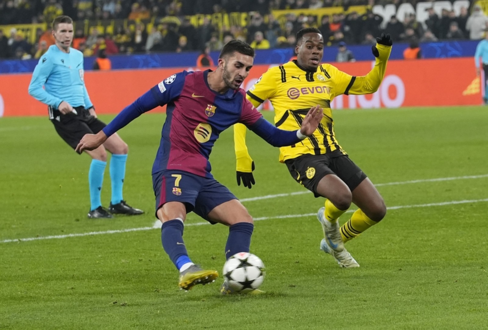 ‘We want more’, says Olmo with Barca bound for CL knock-outs