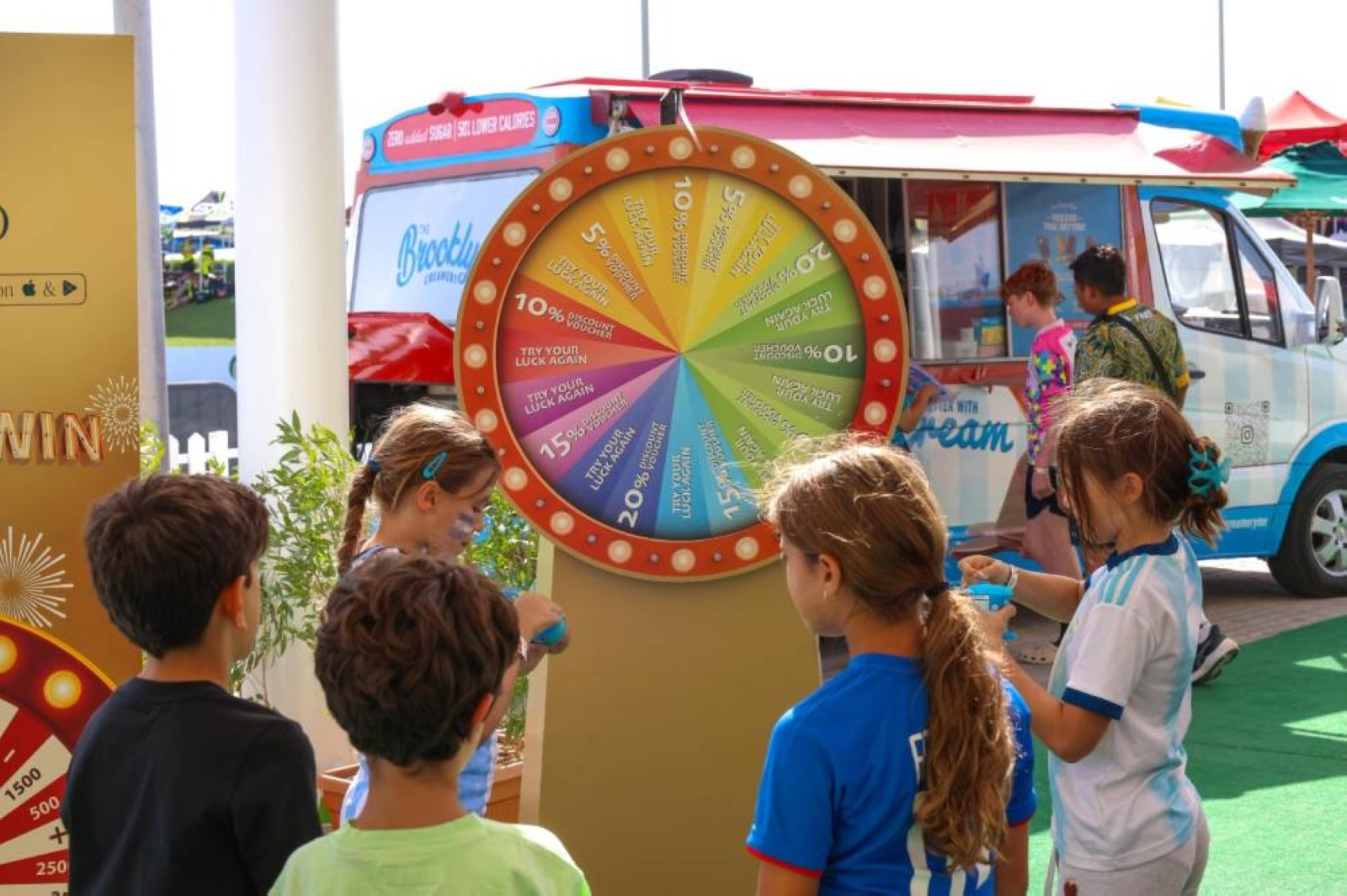 Floward elevates fan experience as official supporter of Emirates Dubai 7s 2024