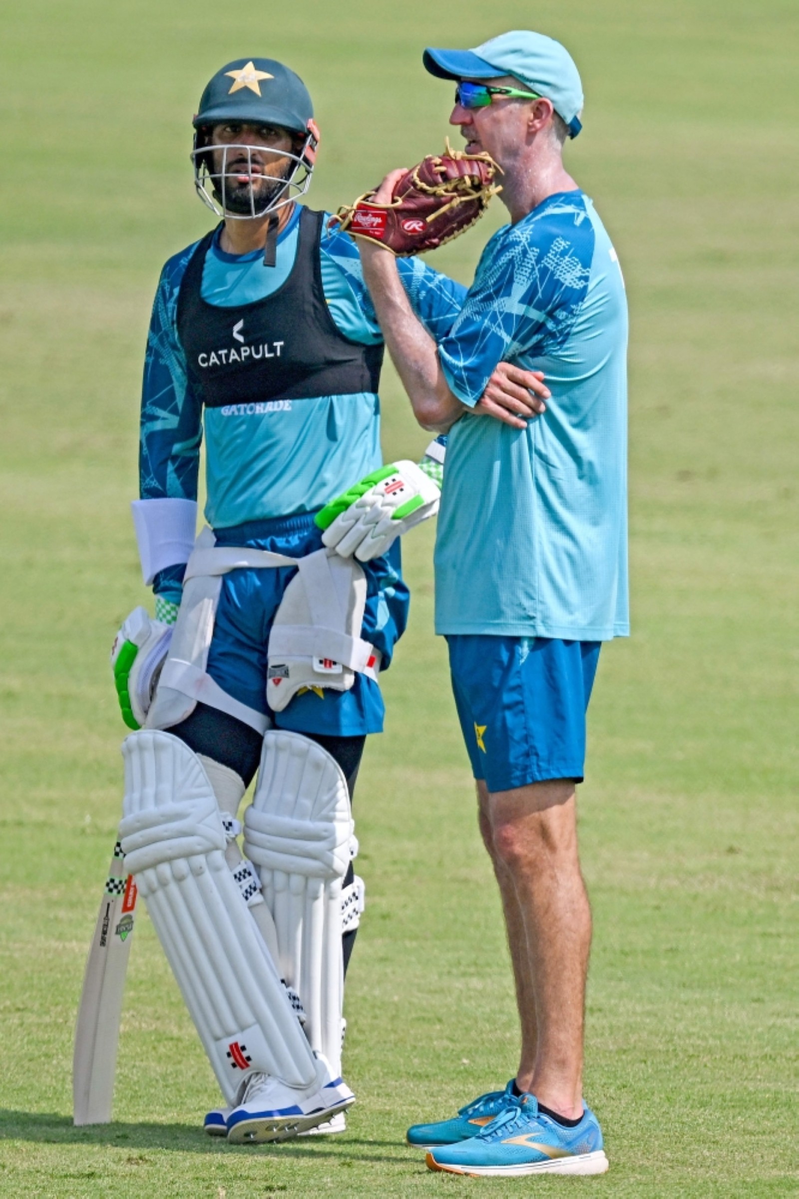 Gillespie quits as Pakistan red-ball coach 2 weeks before Test series in South Africa