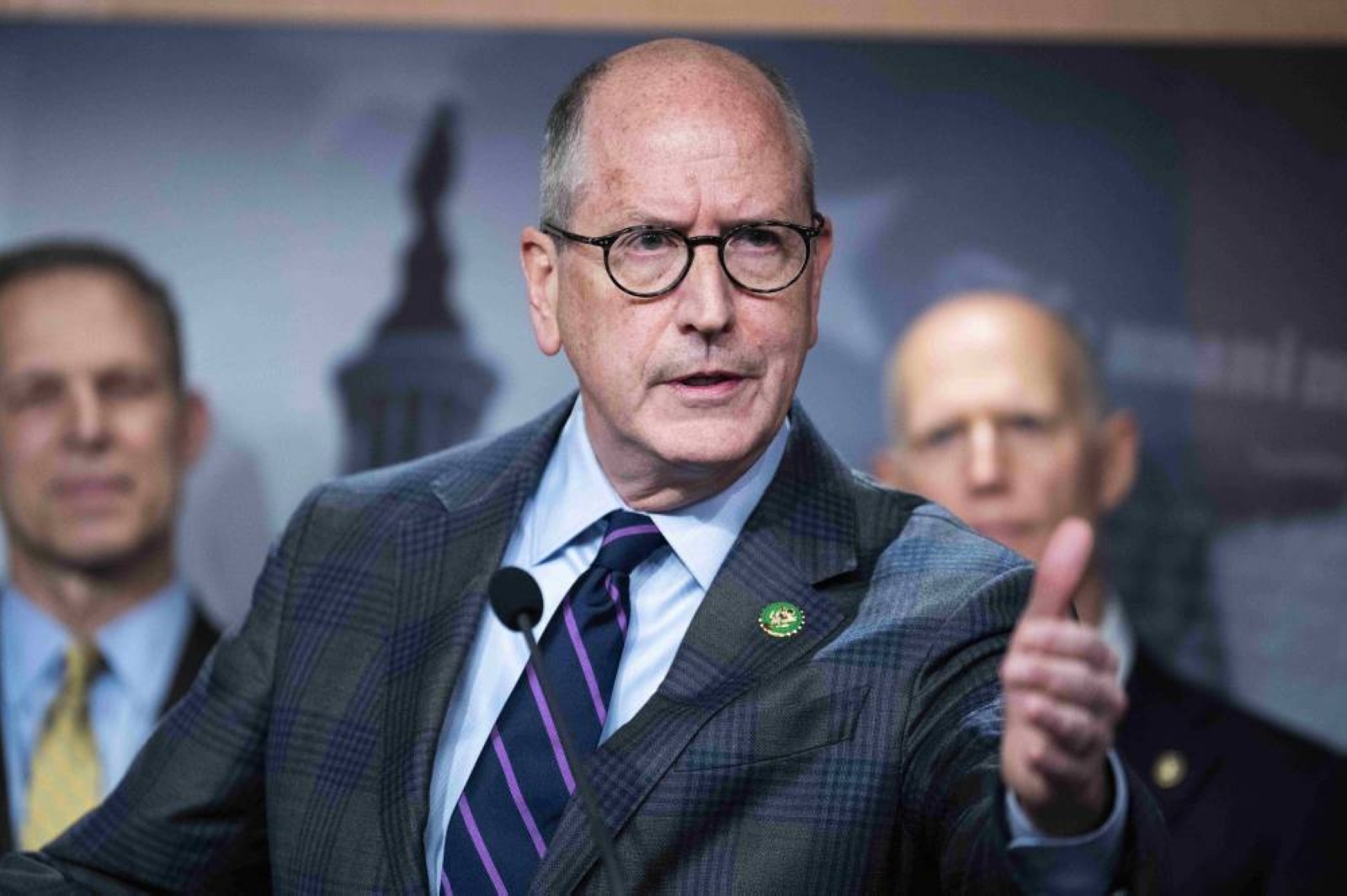 Trump risks legal clashes in plans to not spend appropriations
