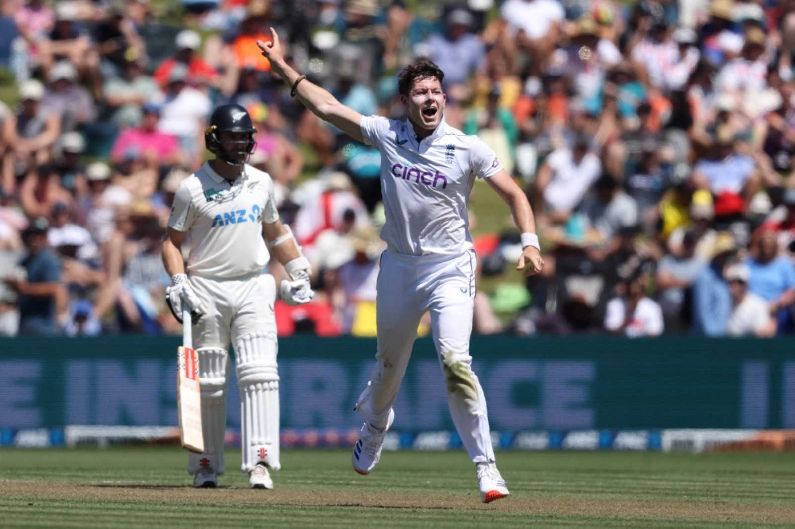 England fight back after New Zealand’s strong start on opening day of third Test