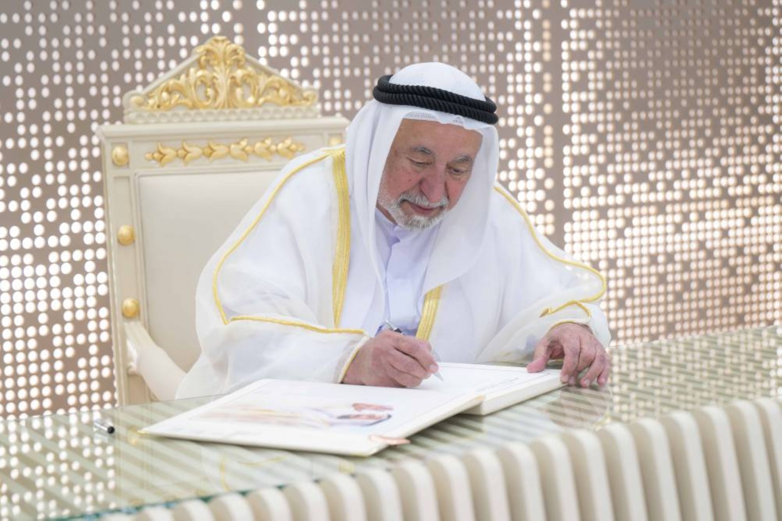 Sheikh Sultan opens Sharjah Police HQ, stresses honour, reputation irreplaceable