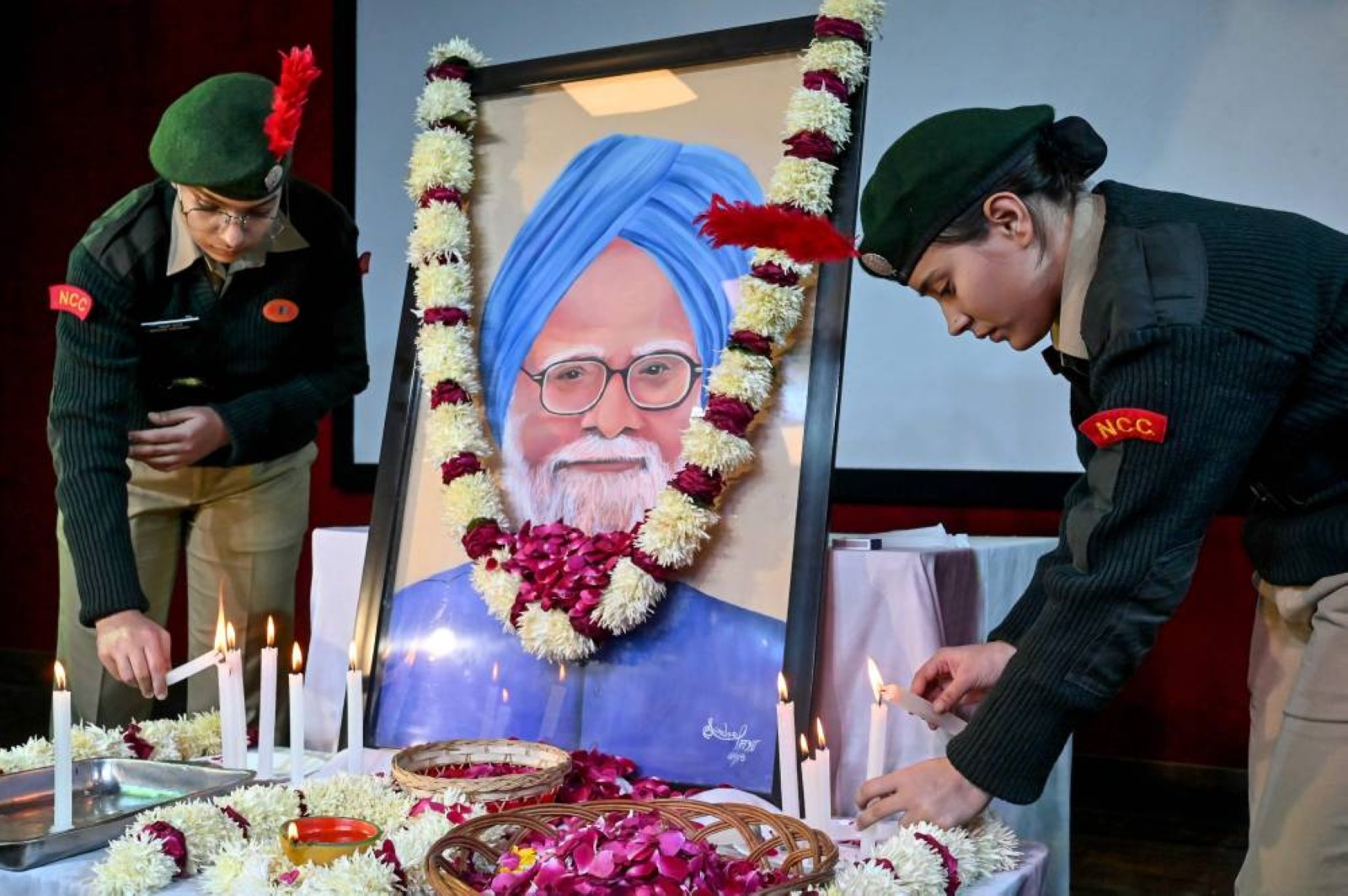 India mourns former PM Manmohan Singh