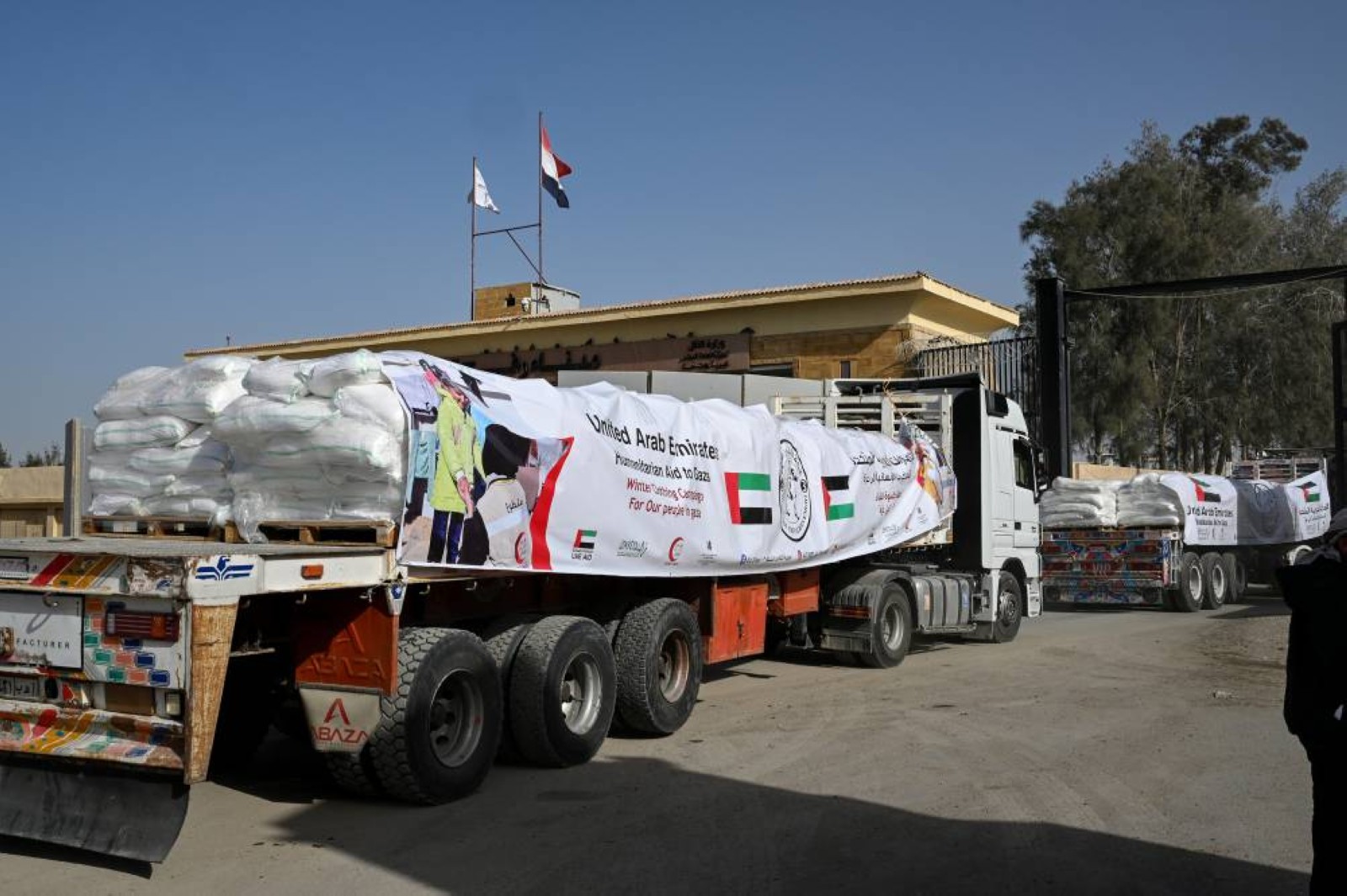 UAE sends three aid convoys to Gaza as part of Operation Chivalrous Knight 3