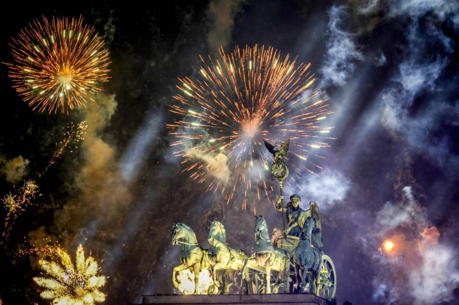 Five dead in Germany from new years fireworks accidents