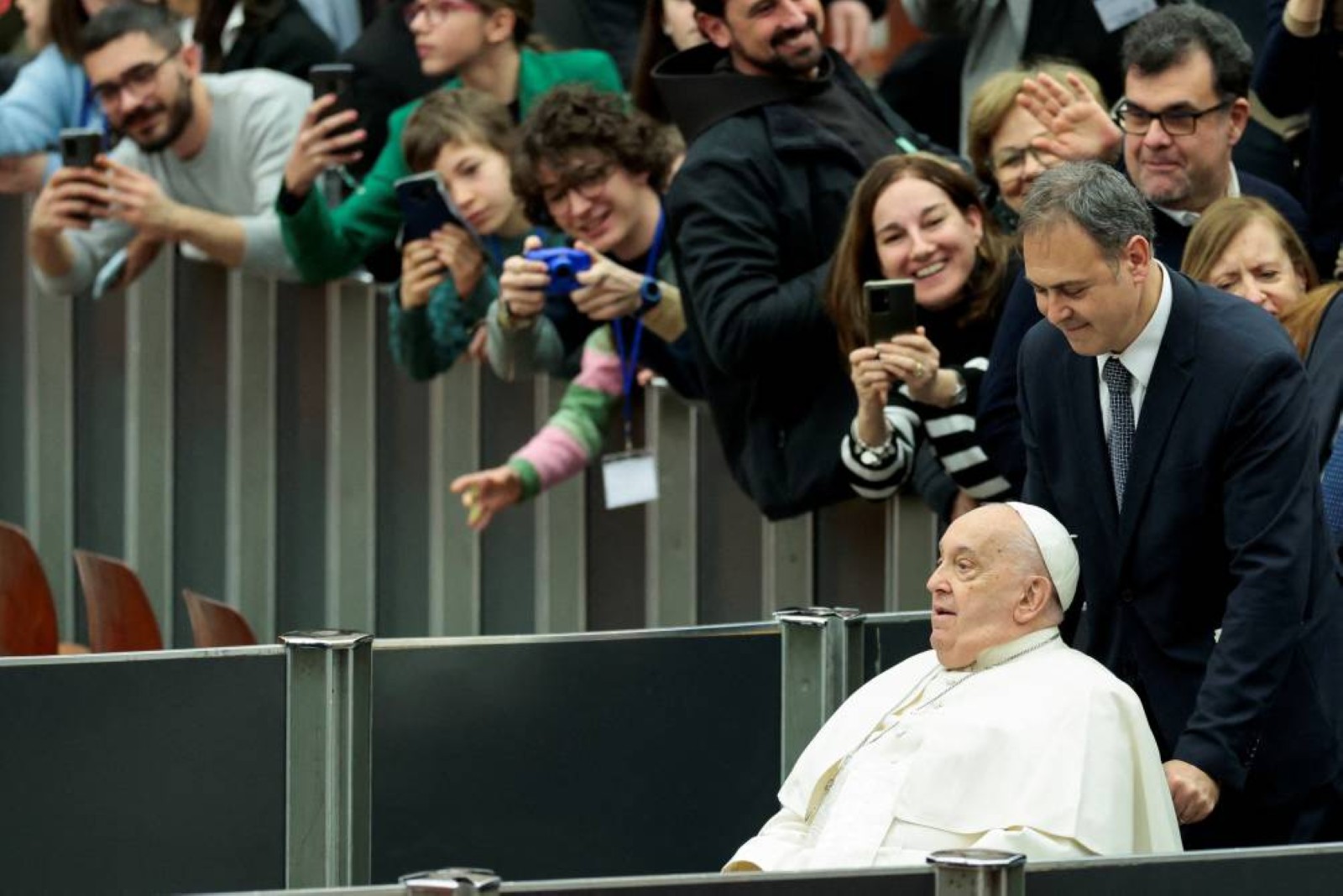 Bullying at school prepares students for war, not peace, warns Pope