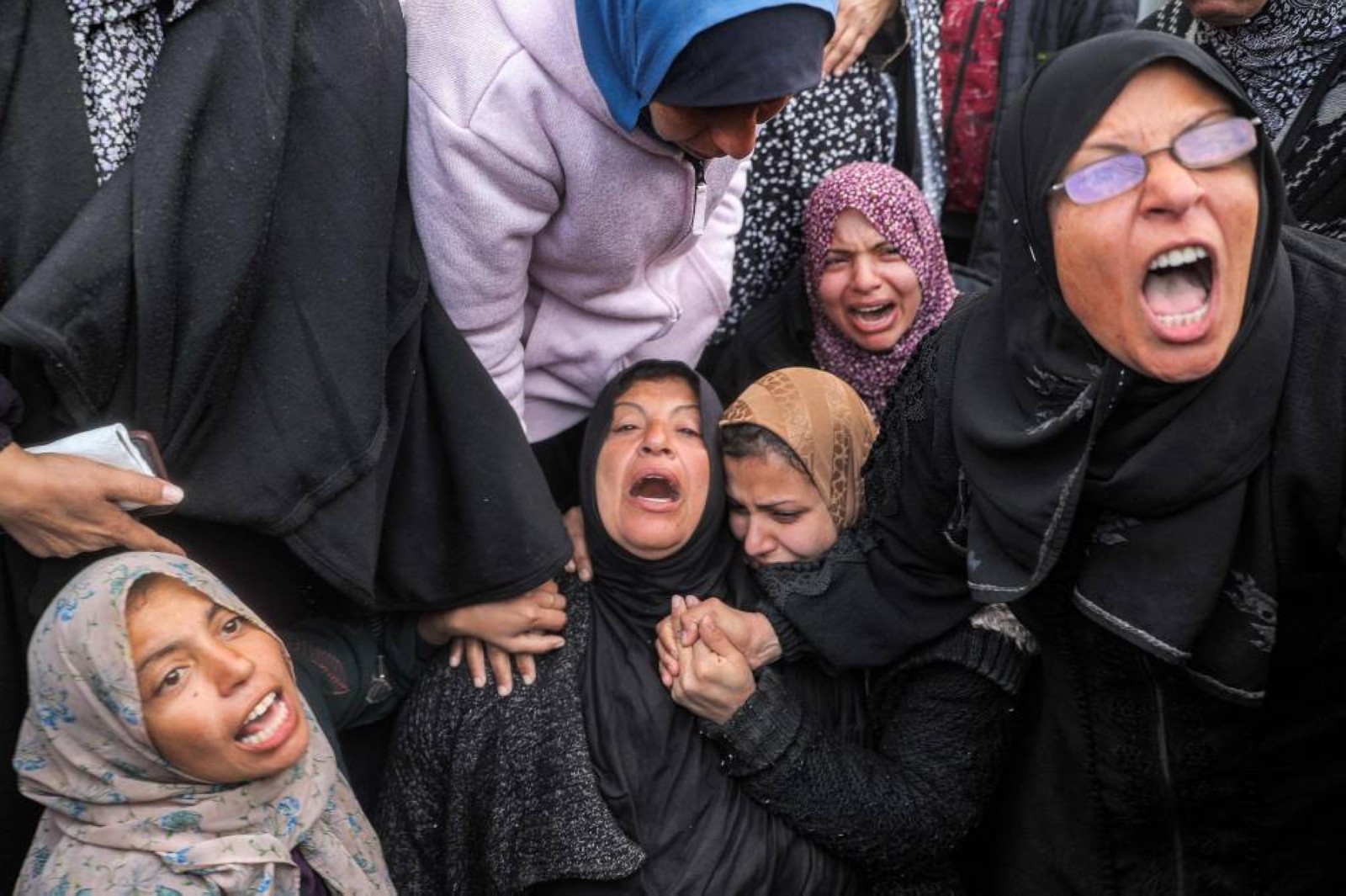 Israeli attacks kill 88 Palestinians in 24 hours