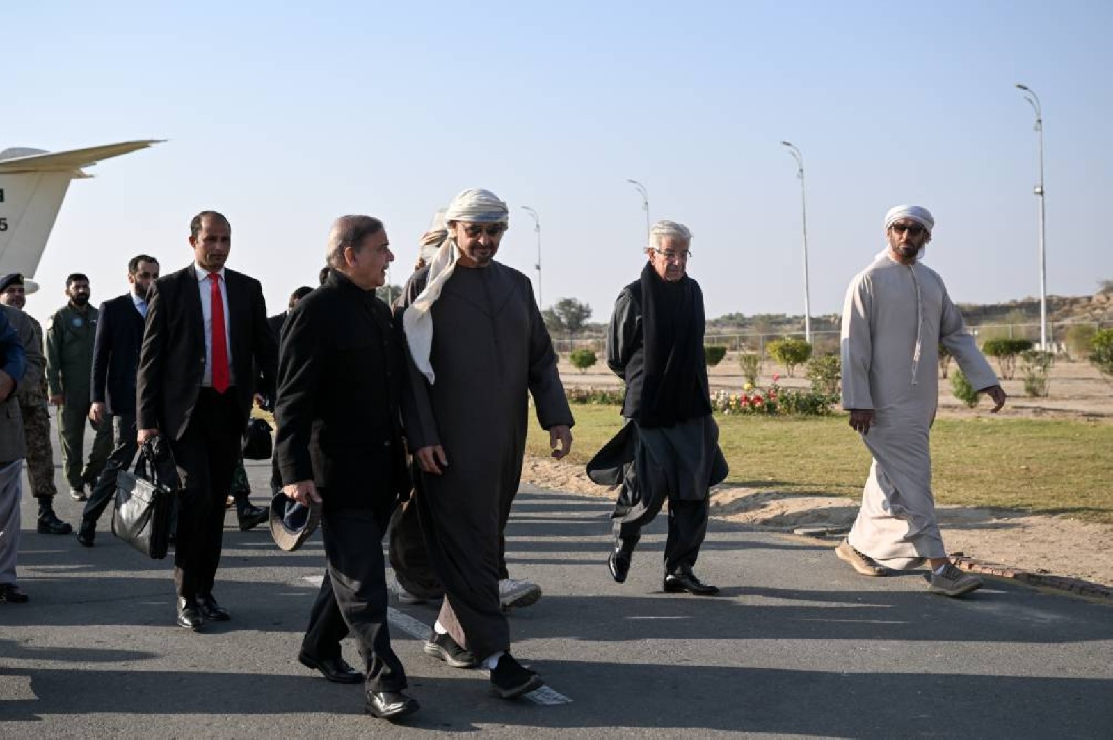 President Sheikh Mohamed, PM Shahbaz discuss cooperation between UAE and Pakistan