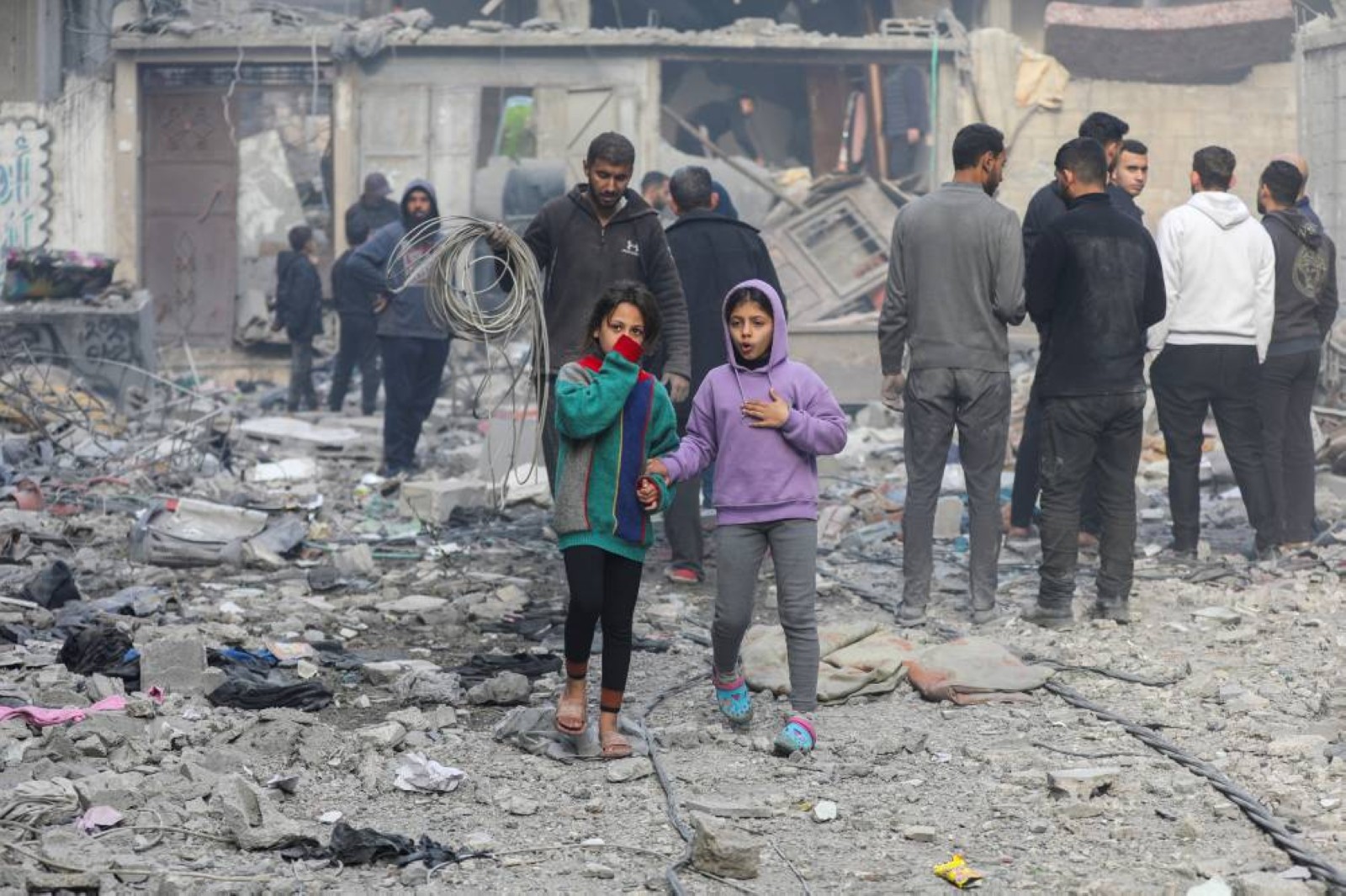 Hamas, Israel wrangle over talks as Israeli strikes in Gaza intensify