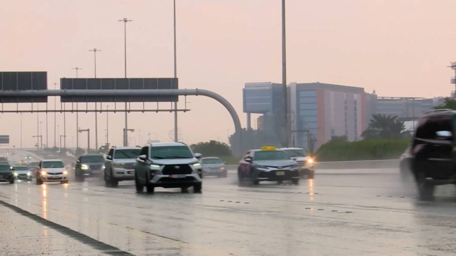 Rain expected in parts of UAE with drop in temperatures