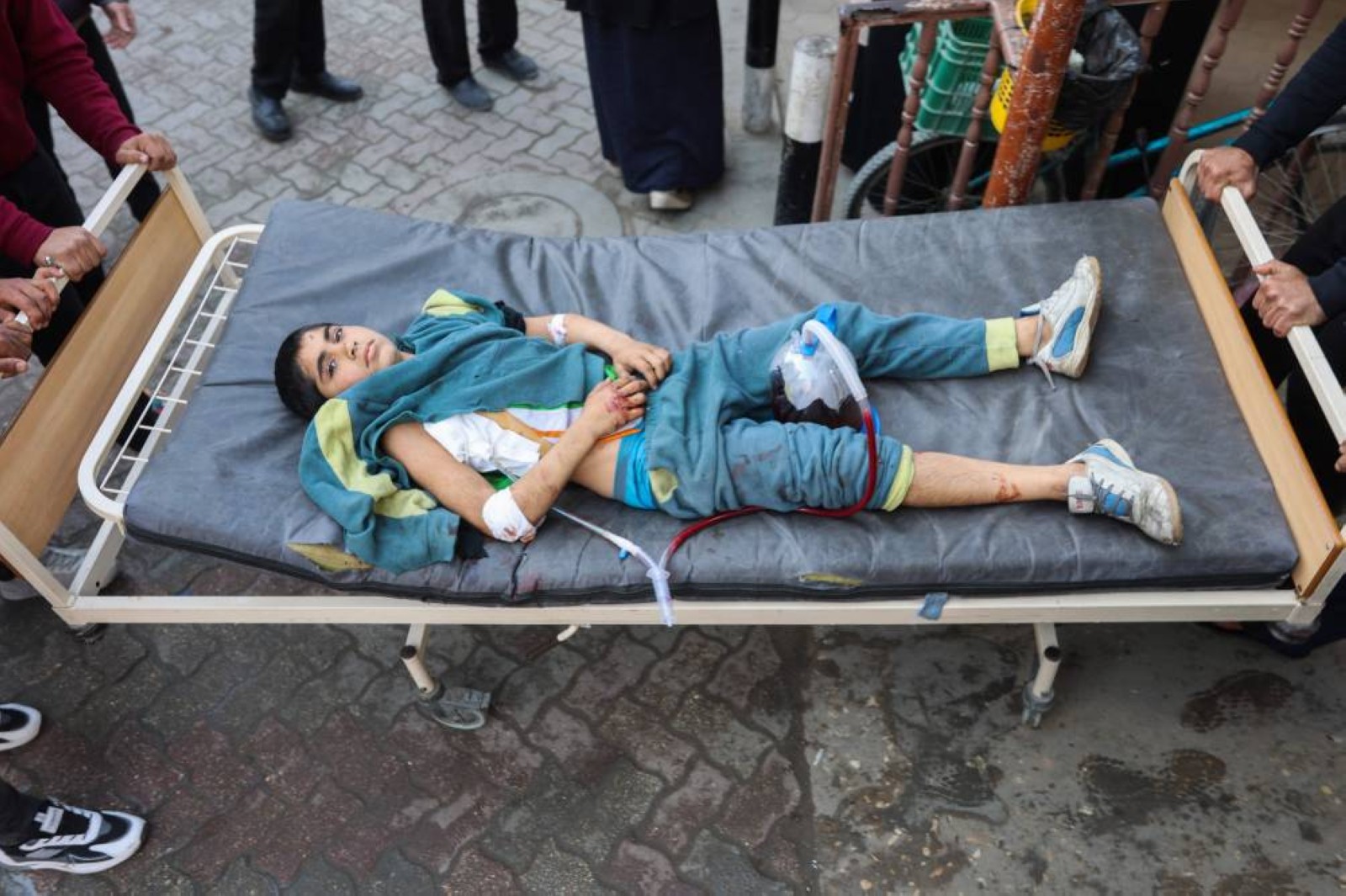Gaza ceasefire talks press on in Qatar