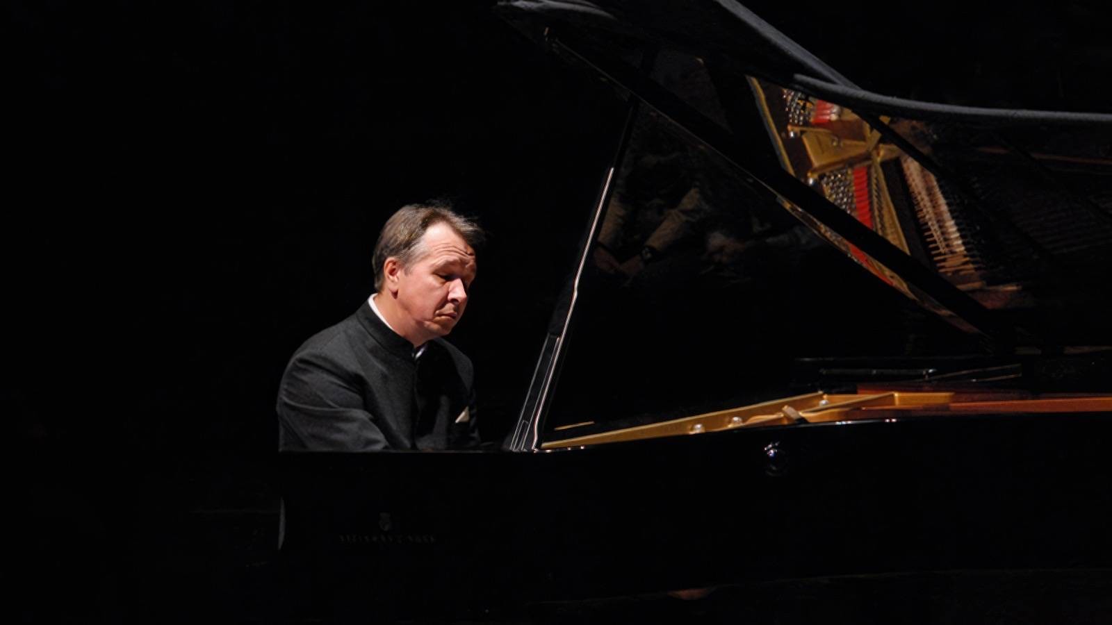 First time: The Five roles of Mikhail Pletnev at InClassica 2025